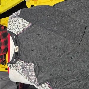 Bibi distressed spots top xl